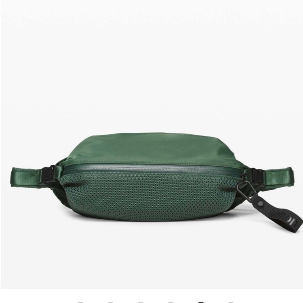 Lululemon All Hours Belt Bag Crossbody Fanny Backpack 4.5L Algae Green NWT - Picture 4 of 11